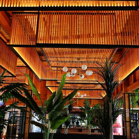 Gardenland Resort Bushat المظهر الخارجي الصورة