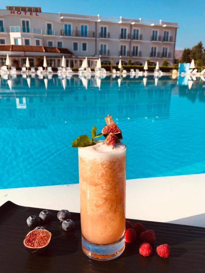 Gardenland Resort Bushat المظهر الخارجي الصورة